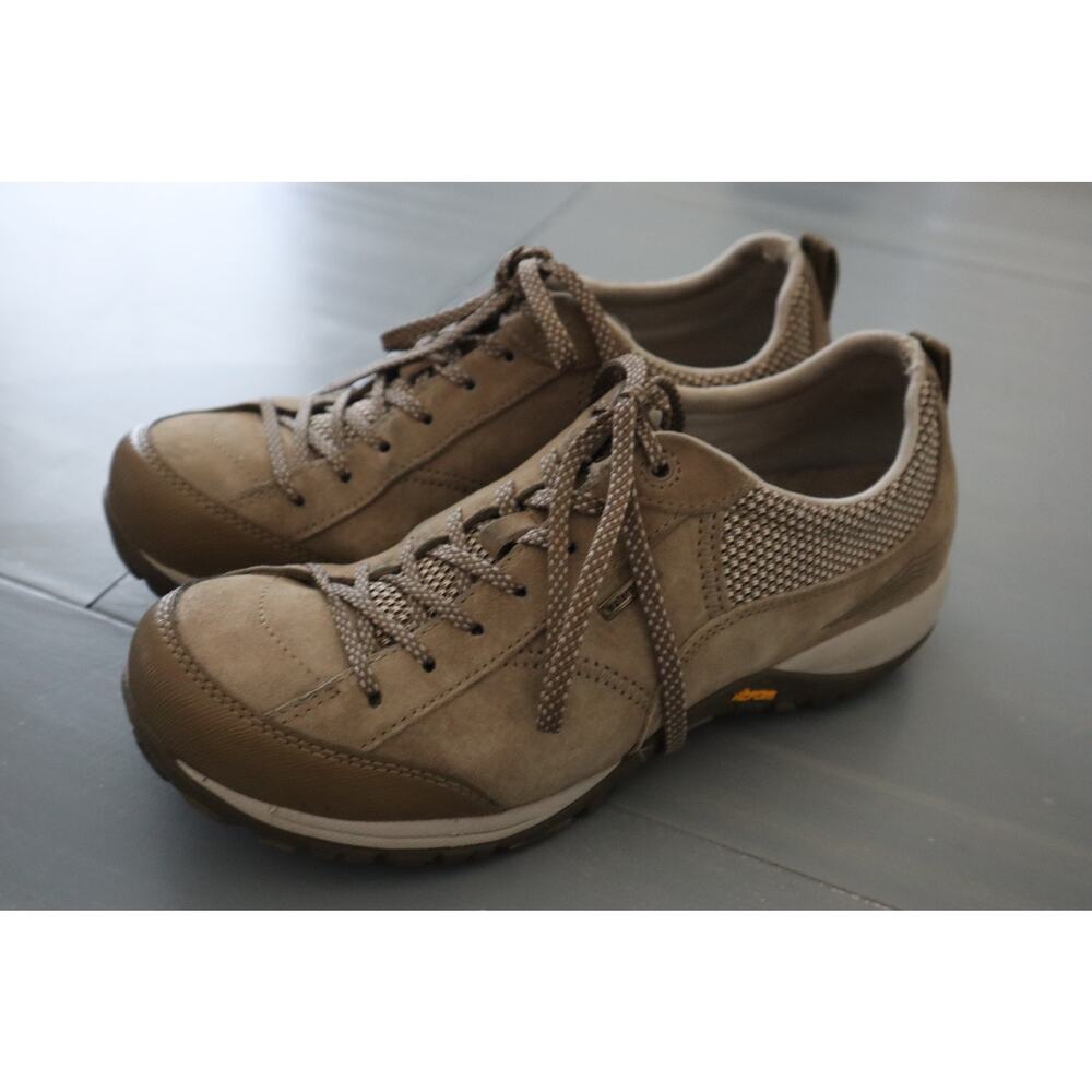 Dansko Paisley Walnut Waterproof Outdoor Women's Sneaker size 39